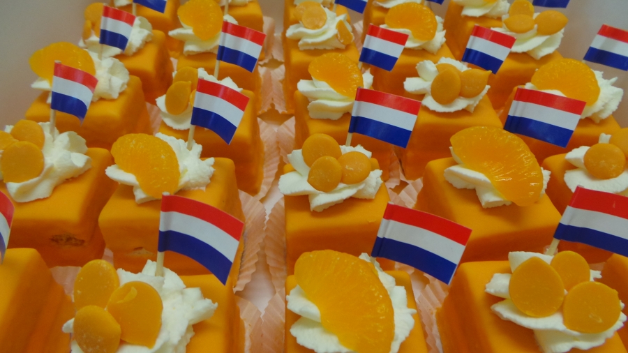 Oranjepetitfour